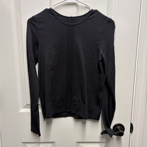 Vuori Black Long-Sleeve Apres Sport Crewneck Top